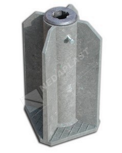 Paalvoet ( voor paal doorsnee 7,6 cm) 27 x 27 x 50 cm